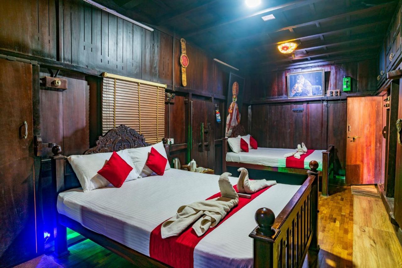Kottakamboor Castillo De Woods , The Private Luxury Villa , 8 Bhk, Vattavada מראה חיצוני תמונה